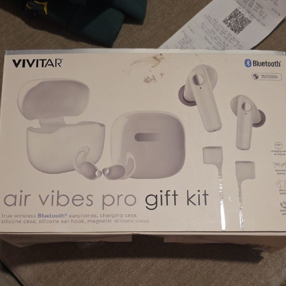 Air Vibes Pro Gift Kit - White